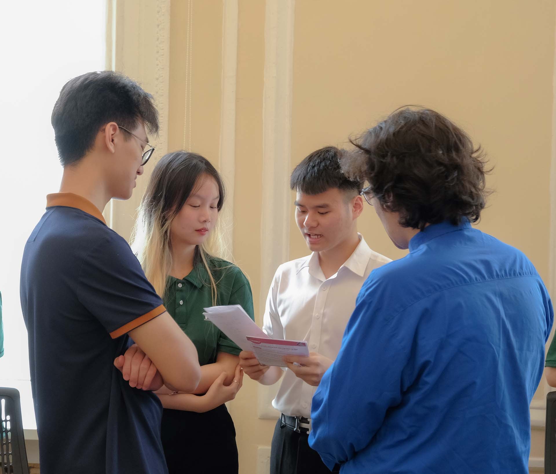 Sinh viên Việt Nam tại Nga hoàn thành xuất sắc chuỗi hoạt động nâng cao nghiệp vụ truyền thông Sinh viên Việt Nam tại Nga hoàn thành xuất sắc chuỗi hoạt động nâng cao nghiệp vụ truyền thông