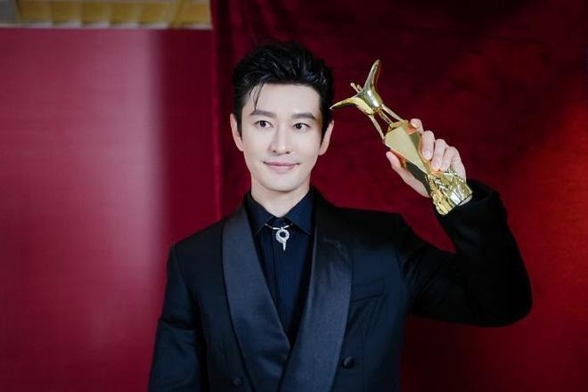 Tài tử Huỳnh Hiểu Minh thành công trọng sự nghiệp, hạnh phúc với tình yêu mới