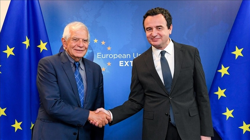 Bước tiến mới trong giải quyết mâu thuẫn giữa Serbia và Kosovo Bước tiến mới trong giải quyết mâu thuẫn giữa Serbia và Kosovo