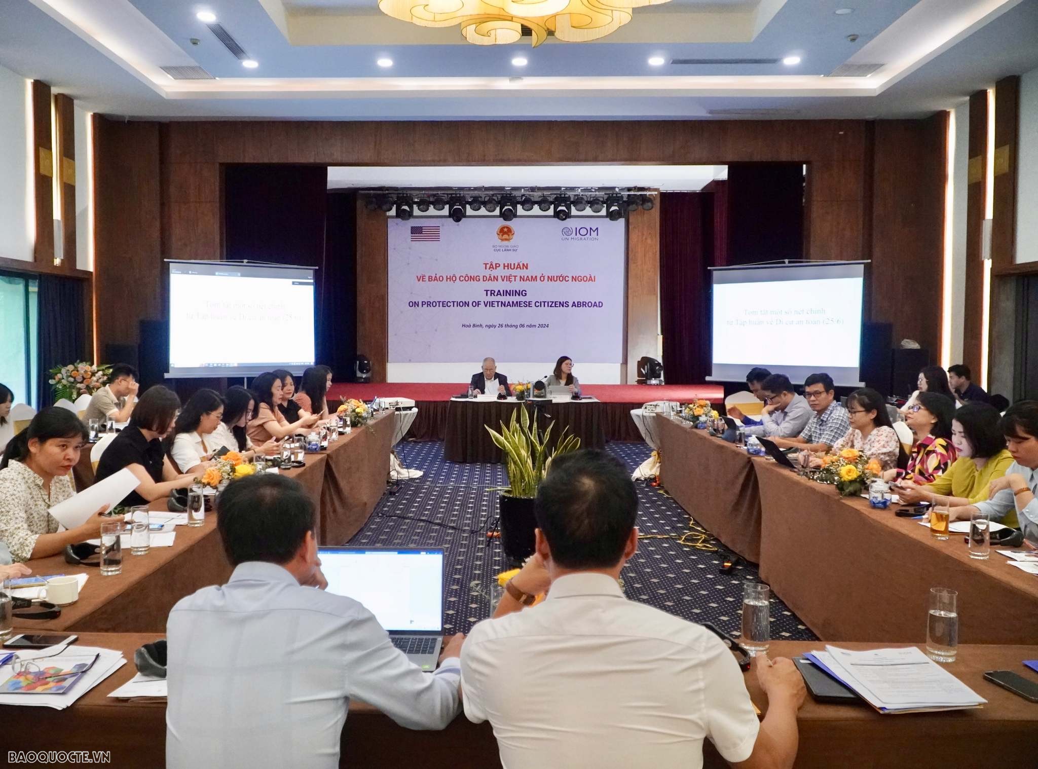 Bảo vệ trẻ em trước 'móng vuốt' của tội phạm mua bán người Bảo vệ trẻ em trước 'móng vuốt' của tội phạm mua bán người