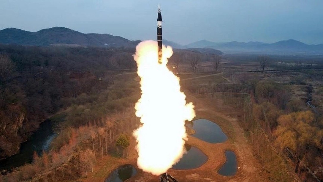 Tình hình bán đảo Triều Tiên: Những nước cờ mới, 'thêm dầu vào lửa'