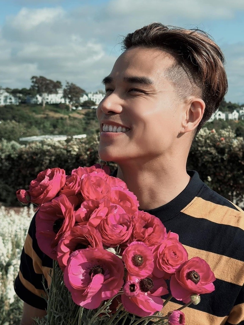 Cuộc sống độc thân tuổi 40 của Nam vương Tiến Đoàn tại Mỹ