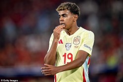 Bất chấp luật pháp Đức, HLV Tây Ban Nha vẫn để sao trẻ Lamine Yamal đá chính vòng 1/8 EURO 2024