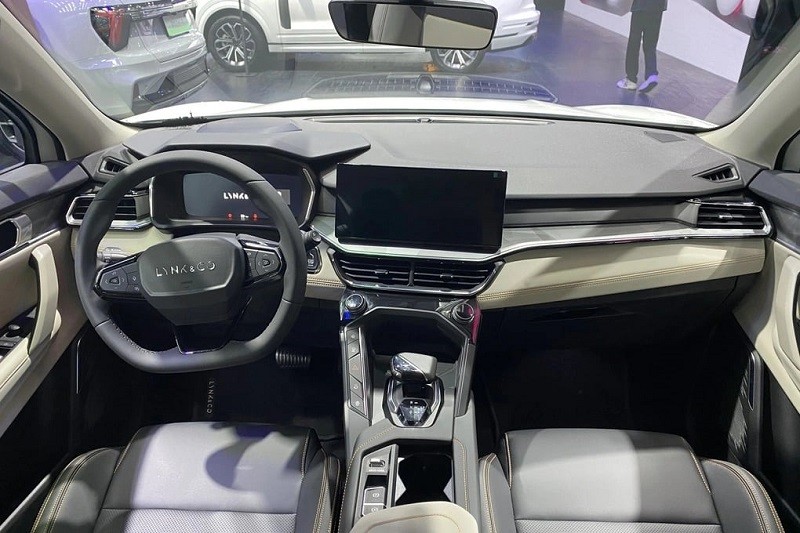 Điểm danh những mẫu xe mới ra mắt khách hàng Việt trong tháng 6/2024 Điểm danh những mẫu xe mới ra mắt khách hàng Việt trong tháng 6/2024