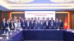 Bạn bè Hàn Quốc đồng hành, ủng hộ đất nước Việt Nam ngày càng phát triển phồn vinh