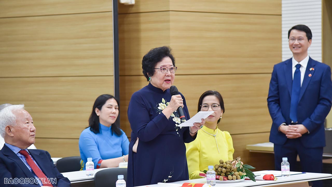 Cộng đồng người Việt Nam tại Hàn Quốc đóng góp lớn với chất lượng cao cho Tổ quốc và cho quan hệ song phương Cộng đồng người Việt Nam tại Hàn Quốc đóng góp lớn với chất lượng cao cho Tổ quốc và cho quan hệ song phương