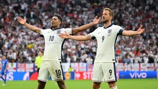 Xác định 2 cặp đấu vòng tứ kết EURO 2024