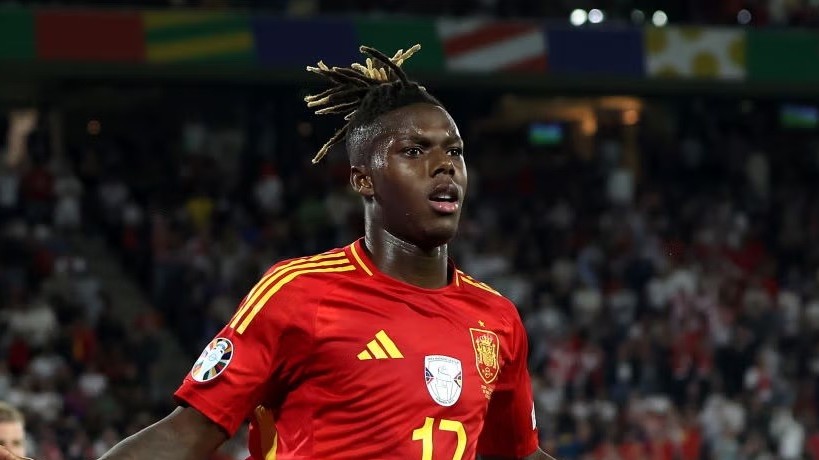 Nico Williams lập thành tích độc nhất vô nhị tại EURO