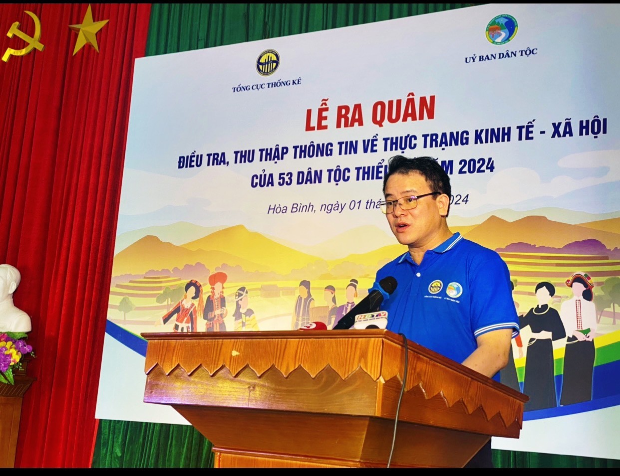 Ra quân điều tra, thu thập thông tin về thực trạng kinh tế - xã hội của 53 dân tộc thiểu số lần thứ 3 Ra quân điều tra, thu thập thông tin về thực trạng kinh tế - xã hội của 53 dân tộc thiểu số lần thứ 3