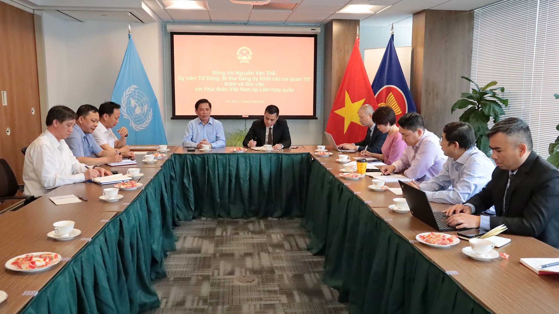 Đoàn đại biểu Đảng ủy Khối các cơ cơ quan trung ương thăm, làm việc với Đảng Cộng sản Mỹ Đoàn đại biểu Đảng ủy Khối các cơ cơ quan trung ương thăm, làm việc với Đảng Cộng sản Mỹ