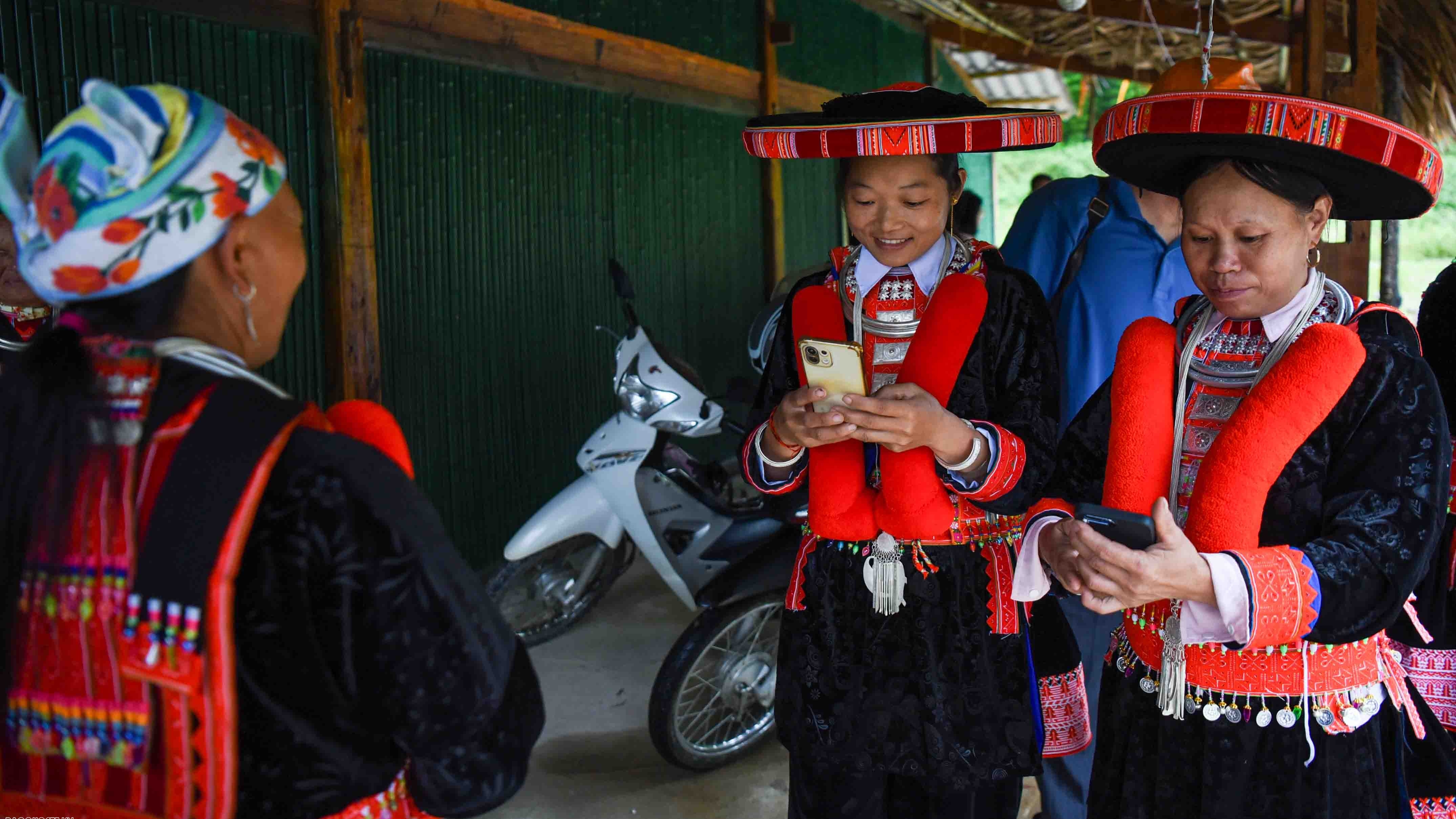 Khơi dậy nguồn lực phát triển vùng dân tộc thiểu số và miền núi