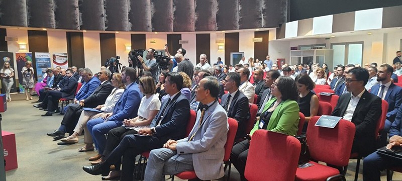 Thúc đẩy công tác ngoại giao kinh tế tại Constanța, Romania Thúc đẩy công tác ngoại giao kinh tế tại Constanța, Romania