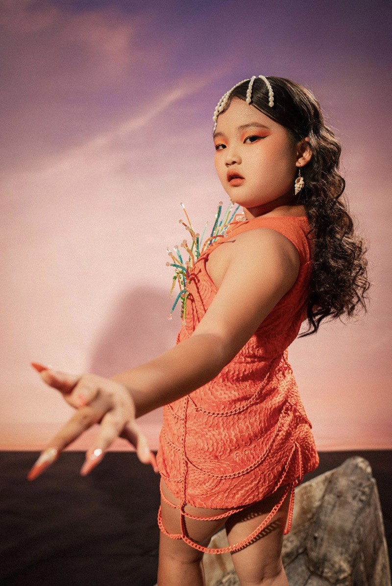 Rita Thiên Phúc đảm nhận vai trò đại diện BST của Trinh Châu tại Ocean Fashion Show 2024