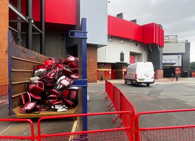 MU chính thức tu sửa sân Old Trafford