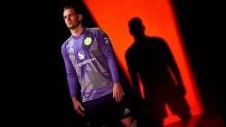 MU gia hạn hợp đồng thủ môn Tom Heaton đang làm nhiệm vụ ở EURO 2024