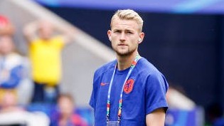 Không được ra sân tại EURO 2024, De Ligt giận dỗi từ chối phỏng vấn
