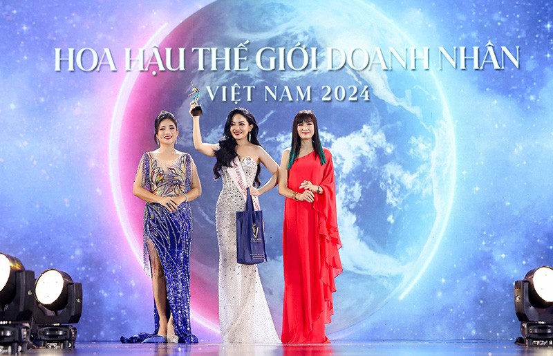 Á hậu Nguyễn Cẩm Vân: Tôi muốn hoàn thiện bản thân hơn và lan toả những giá trị tốt đẹp