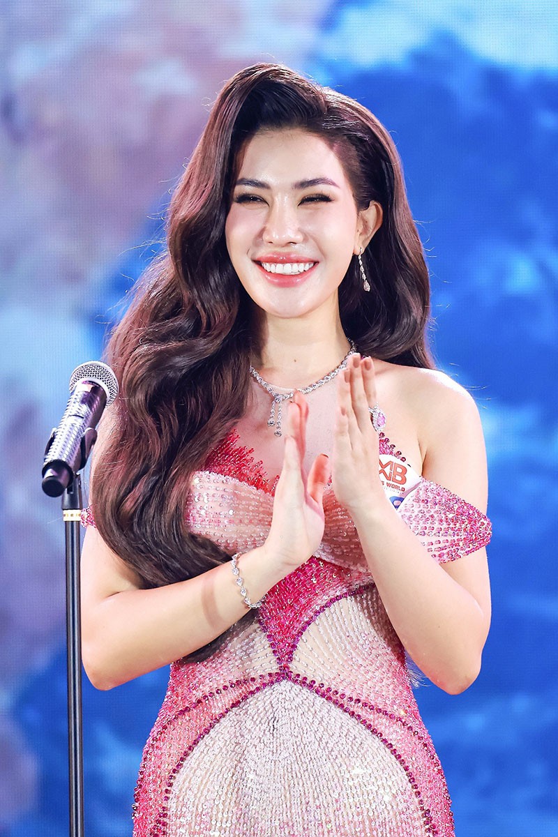 Á hậu Nguyễn Mạnh Song Hà - Người đẹp truyền cảm hứng Á hậu Nguyễn Mạnh Song Hà - Người đẹp truyền cảm hứng