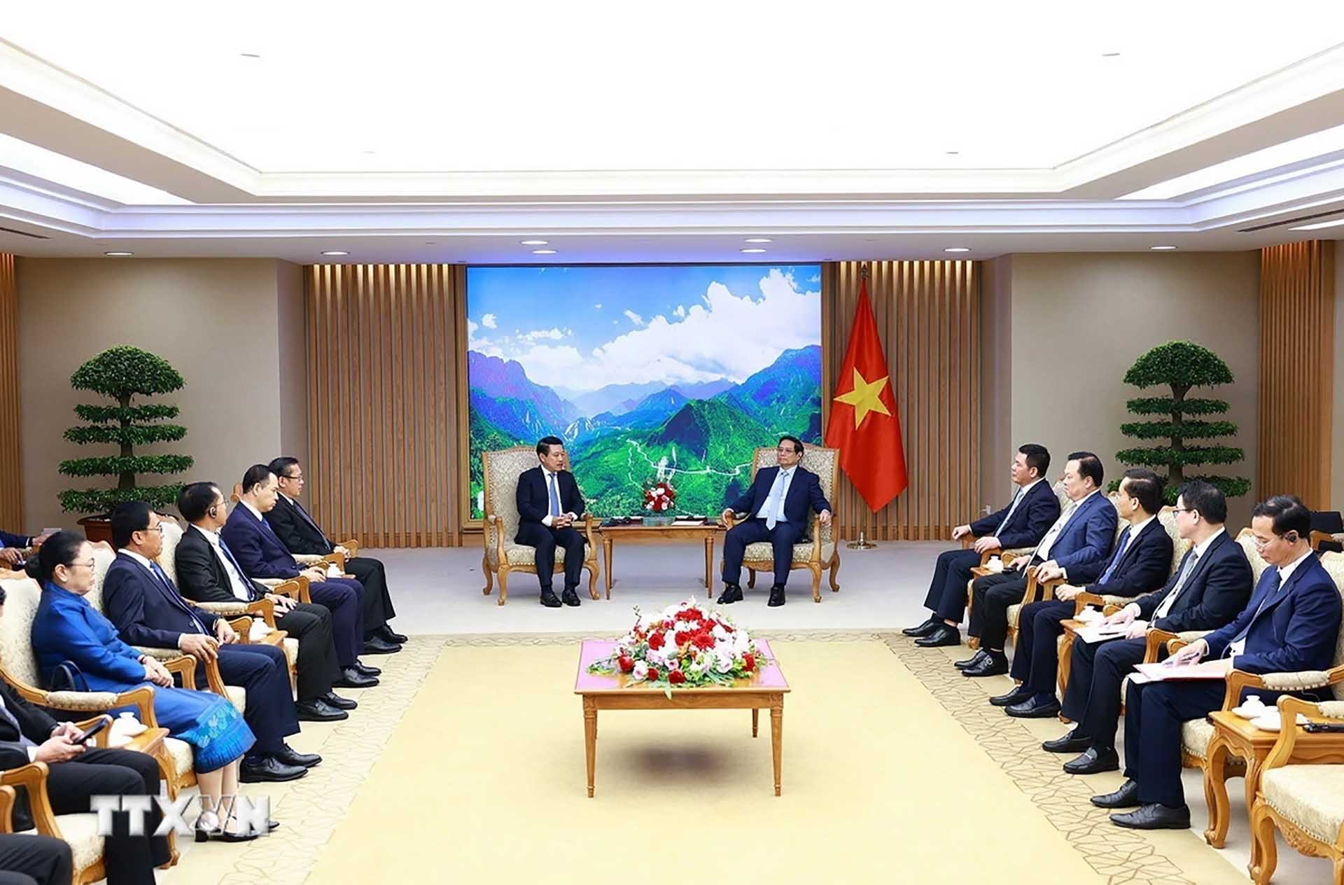 Thủ tướng Phạm Minh Chính tiếp Phó Thủ tướng Chính phủ, Bộ trưởng Ngoại giao Lào Thủ tướng Phạm Minh Chính tiếp Phó Thủ tướng Chính phủ, Bộ trưởng Ngoại giao Lào