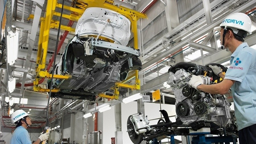 Xuất khẩu ngày 1-7/7: Tận dụng lợi thế FTA, Việt Nam lần đầu tiên xuất siêu sang thị trường này; xuất khẩu sầu riêng dự báo đạt kỷ lục