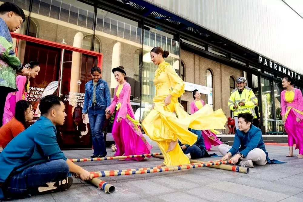 Những ngày Hè rực rỡ của văn hoá Việt Nam Những ngày Hè rực rỡ của văn hóa Việt Nam