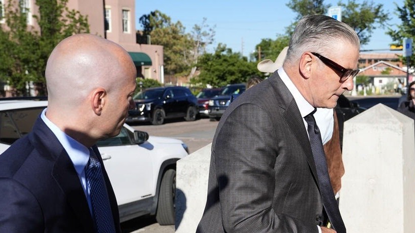 Nam diễn viên phim Trân Châu cảng Alec Baldwin đối mặt với bản án 18 tháng tù