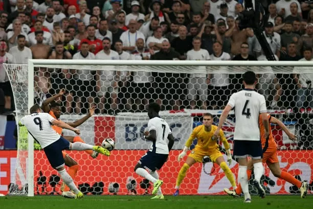 Cận cảnh quả phạt đền gây tranh cãi của đội tuyển Anh EURO 2024: Cận cảnh quả phạt đền gây tranh cãi của đội tuyển Anh