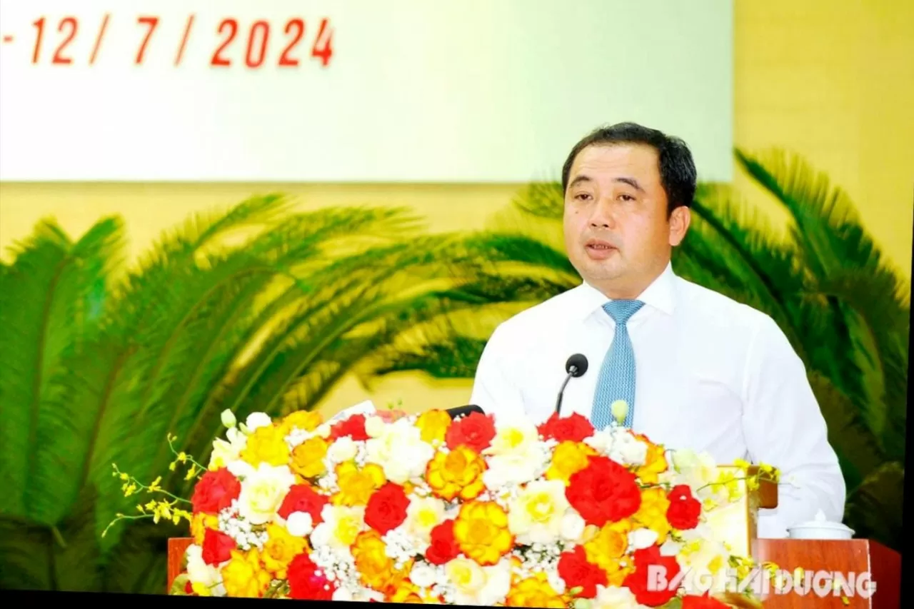 Bí thư Tỉnh uỷ Hải Dương Trần Đức Thắng nhấn mạnh kết quả toàn diện, tích cực trong phát triển kinh tế - xã hội 6 tháng đầu năm. Bí thư Tỉnh uỷ Hải Dương Trần Đức Thắng nhấn mạnh kết quả toàn diện, tích cực trong phát triển kinh tế - xã hội 6 tháng đầu năm.