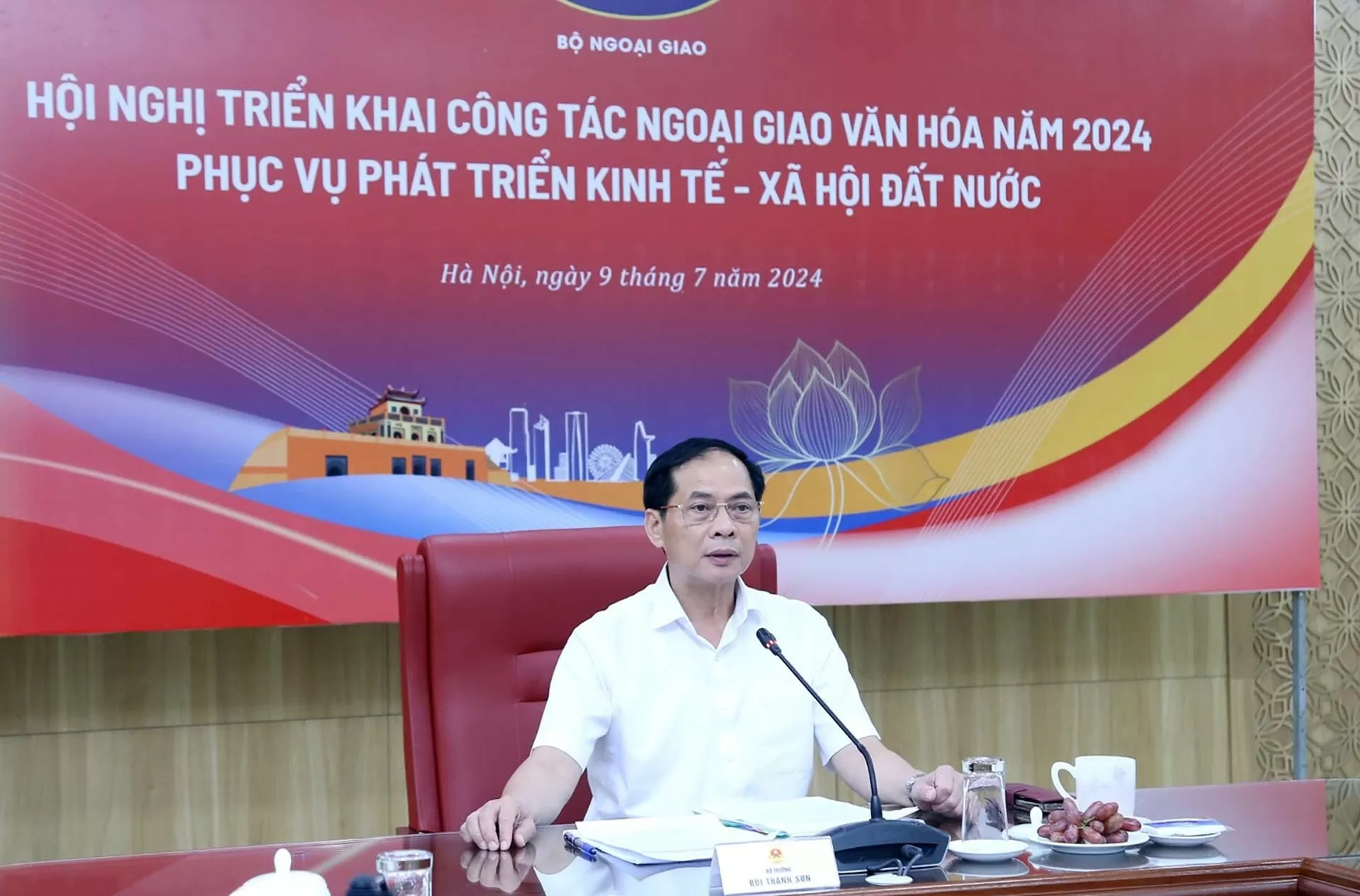 Nâng tầm ngoại giao văn hóa Nâng tầm ngoại giao văn hóa