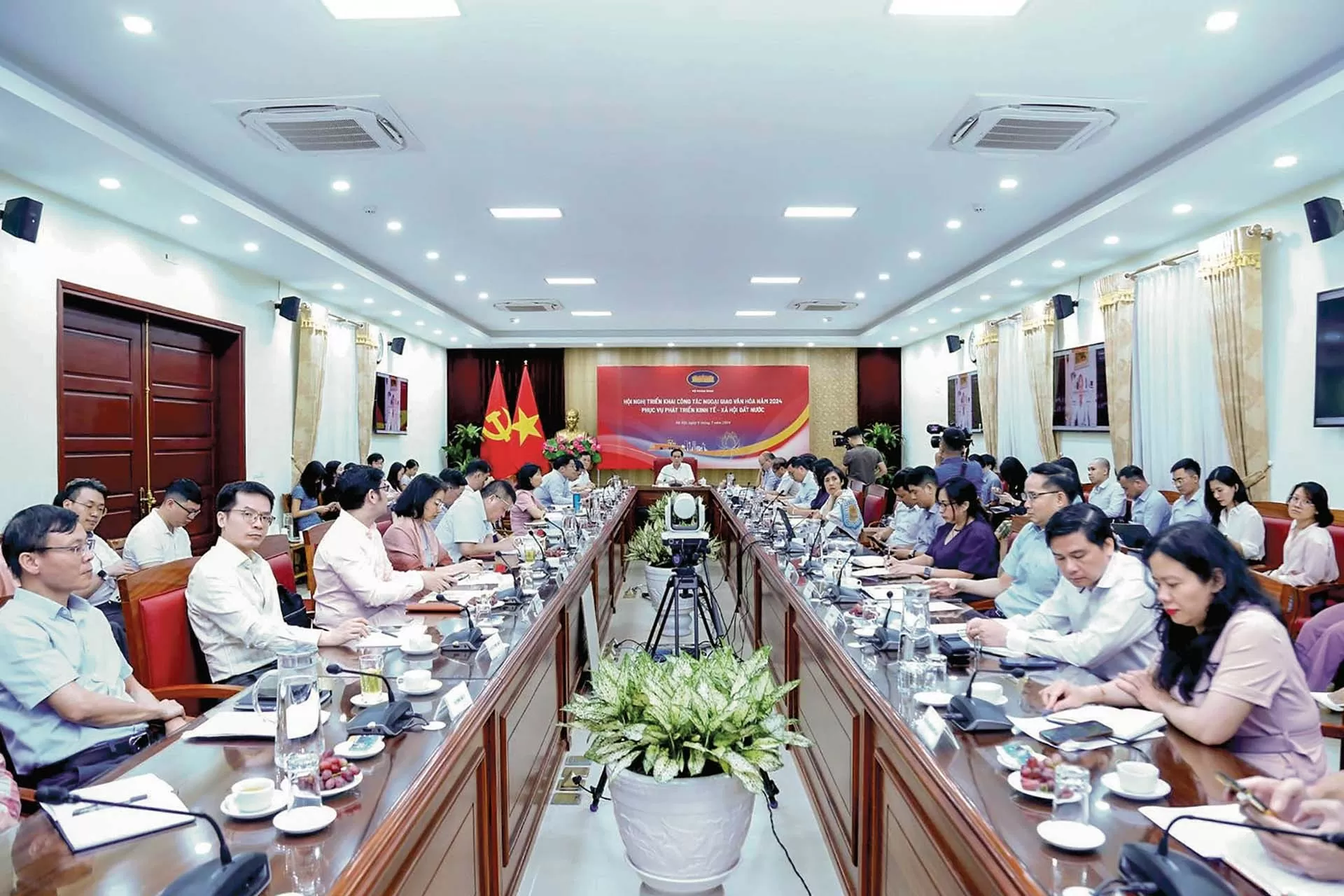 Nâng tầm ngoại giao văn hóa Nâng tầm ngoại giao văn hóa