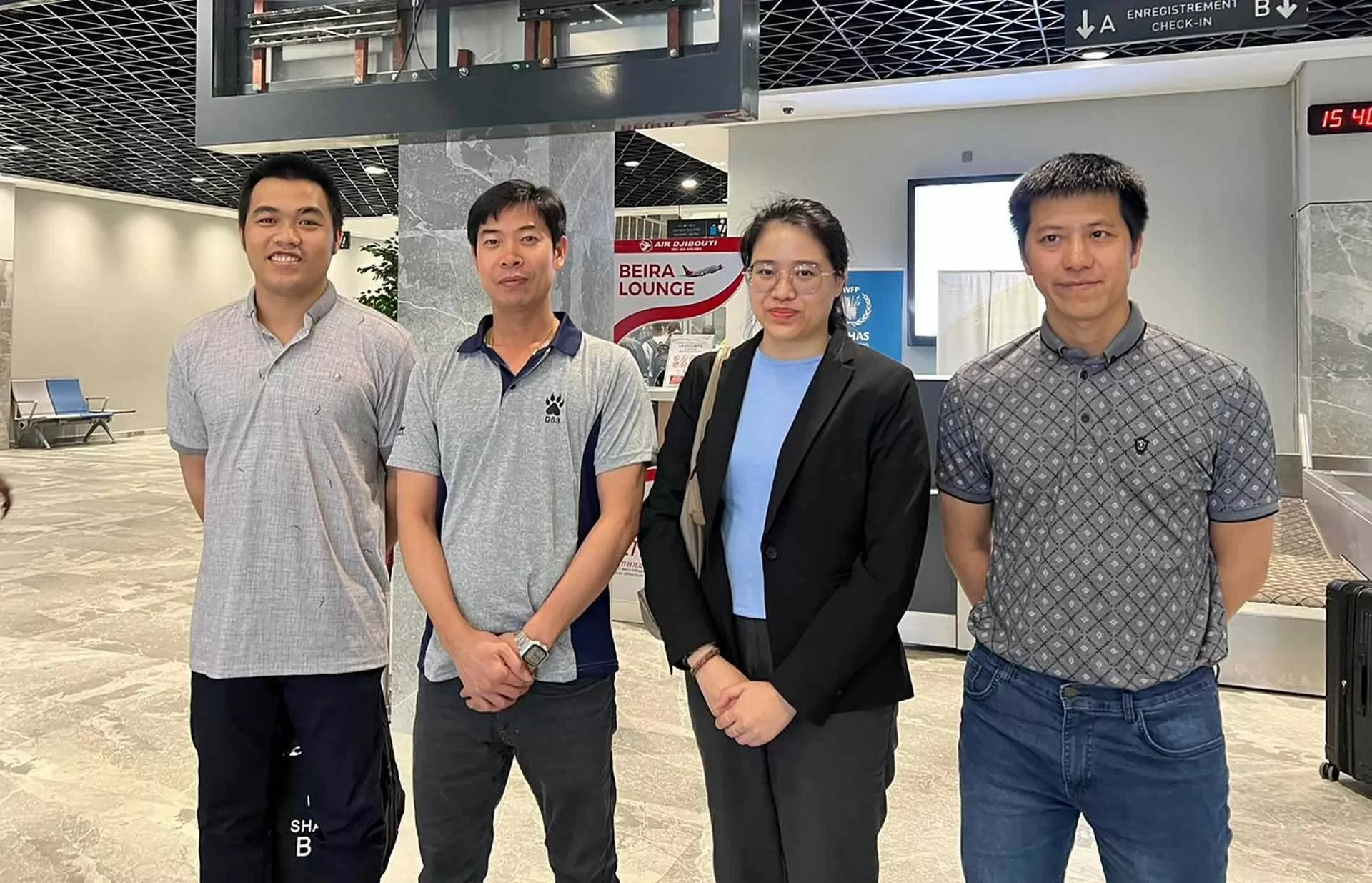 Hết lòng phụng sự bảo hộ công dân Hết lòng phụng sự bảo hộ công dân