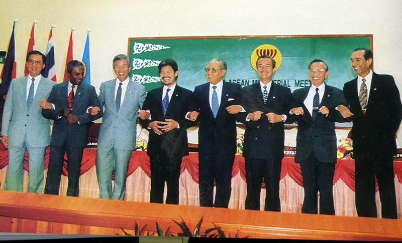 Triển làm hiện định Geneva về đình chỉ chiến sự ở Việt Nam và mốc son lịch sử của nền ngoại giao cách mạng Việt Nam Triển làm hiện định Geneva về đình chỉ chiến sự ở Việt Nam và mốc son lịch sử của nền ngoại giao cách mạng Việt Nam
