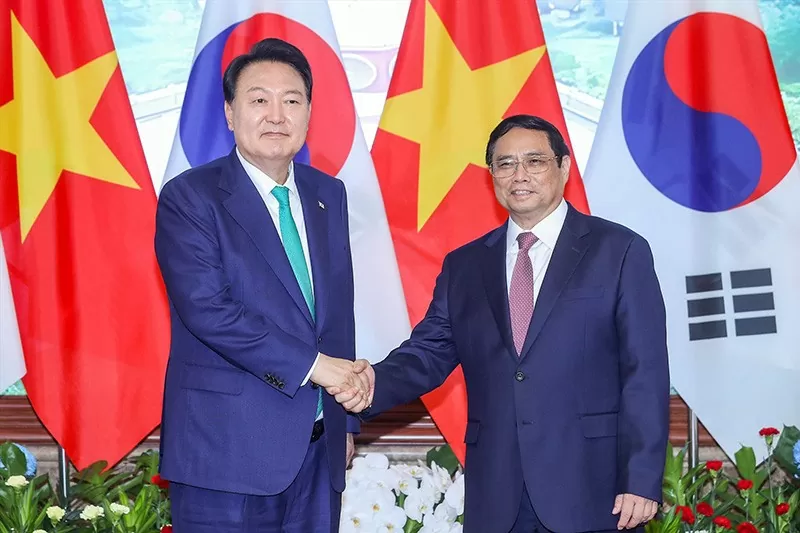 Triển làm hiện định Geneva về đình chỉ chiến sự ở Việt Nam và mốc son lịch sử của nền ngoại giao cách mạng Việt Nam Triển làm hiện định Geneva về đình chỉ chiến sự ở Việt Nam và mốc son lịch sử của nền ngoại giao cách mạng Việt Nam