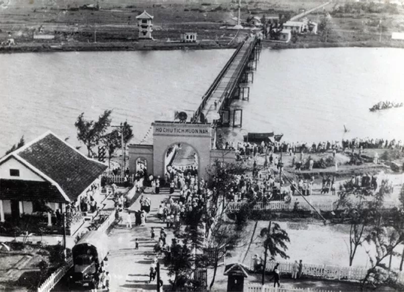 Triển lãm Hiệp định Geneva về đình chỉ chiến sự ở Việt Nam - Mốc son lịch sử của nền ngoại giao cách mạng Việt Nam Triển lãm Hiệp định Geneva về đình chỉ chiến sự ở Việt Nam Mốc son lịch sử của nền ngoại giao cách mạng Việt Nam