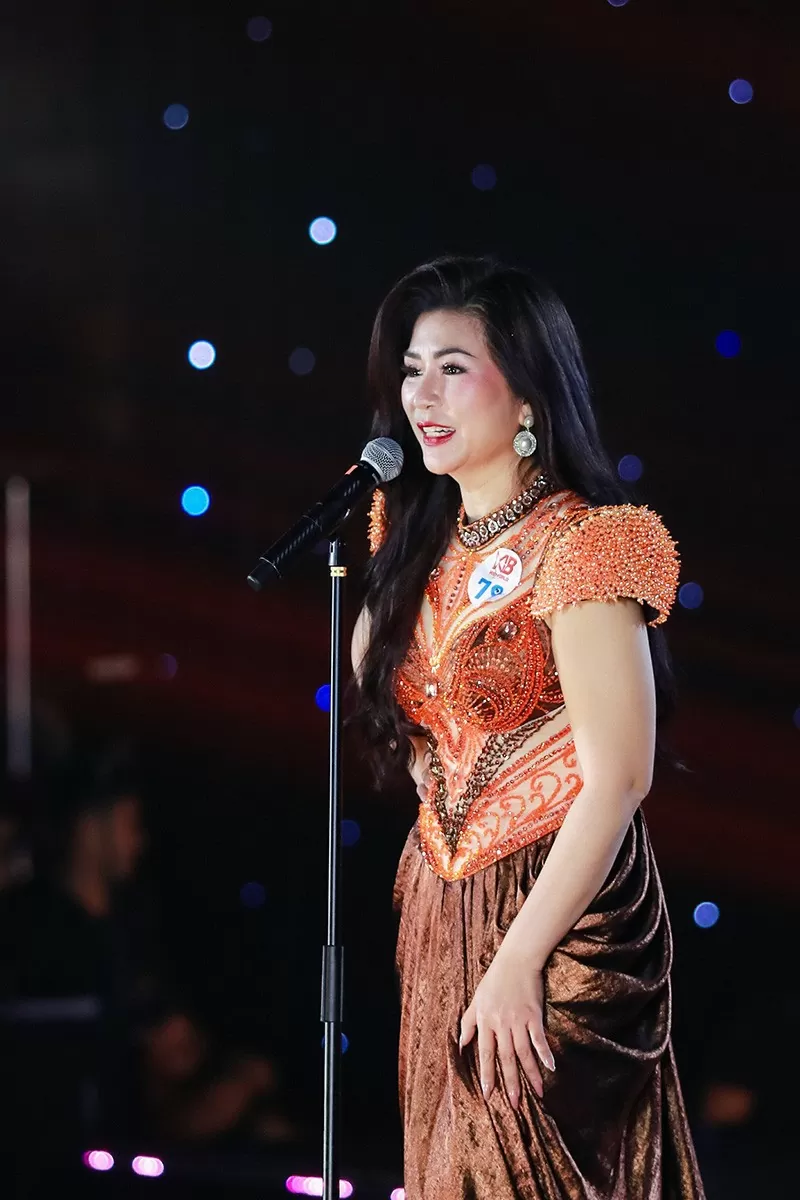 Hoa hậu Thân thiện Phan Ngọc Quyên: Tôi mạnh mẽ, nghị lực hơn sau những biến cố Hoa hậu Thân thiện Phan Ngọc Quyên: Tôi mạnh mẽ, nghị lực hơn sau những biến cố