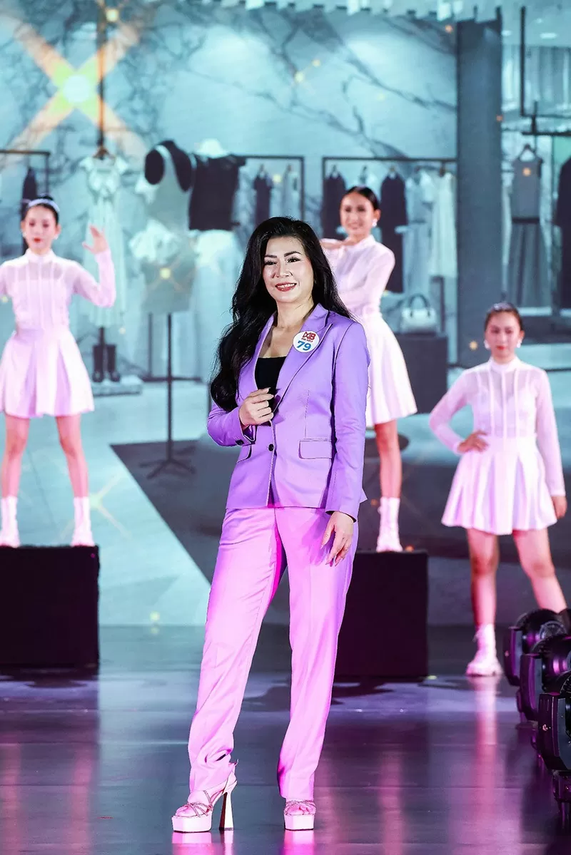 Hoa hậu Thân thiện Phan Ngọc Quyên: Tôi mạnh mẽ, nghị lực hơn sau những biến cố Hoa hậu Thân thiện Phan Ngọc Quyên: Tôi mạnh mẽ, nghị lực hơn sau những biến cố