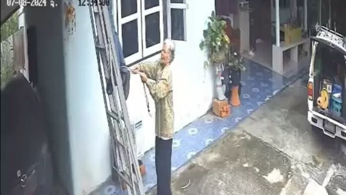 Thái Lan: Bà cụ 82 tuổi nhanh trí cứu người bị điện giật khỏi cơn nguy kịch Thái Lan: Bà cụ 82 tuổi nhanh trí cứu người bị điện giật khỏi cơn nguy kịch