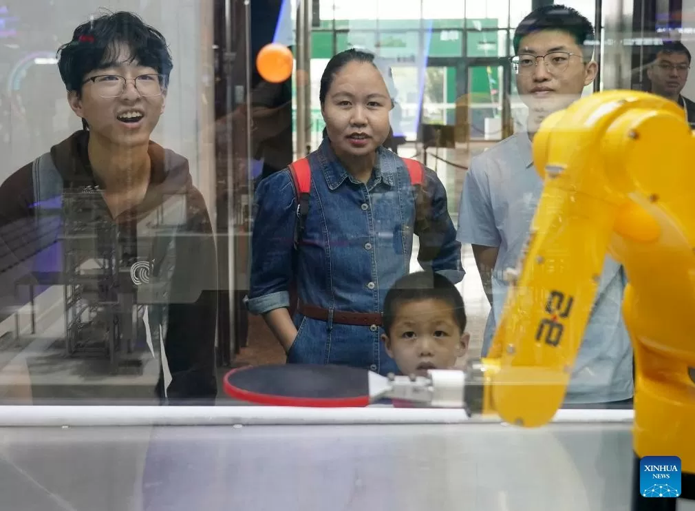 Lần đầu tiên thành lập khu vực triển lãm ASEAN trong Hội chợ triển lãm công nghiệp Khoa học và Công nghệ quốc tế Bắc Kinh Lần đầu tiên thành lập khu vực triển lãm ASEAN trong Hội chợ triển lãm công nghiệp Khoa học và Công nghệ quốc tế Bắc Kinh