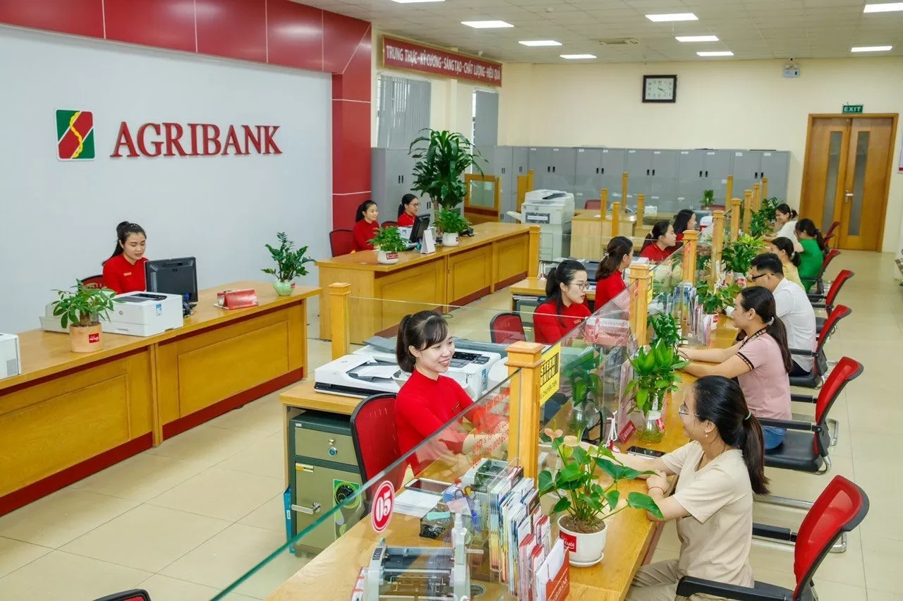 Agribank phát hành 10.000 tỷ đồng trái phiếu ra công chúng năm 2024 Sau Tết, lãi suất nhiều ngân hàng biến động trái chiều