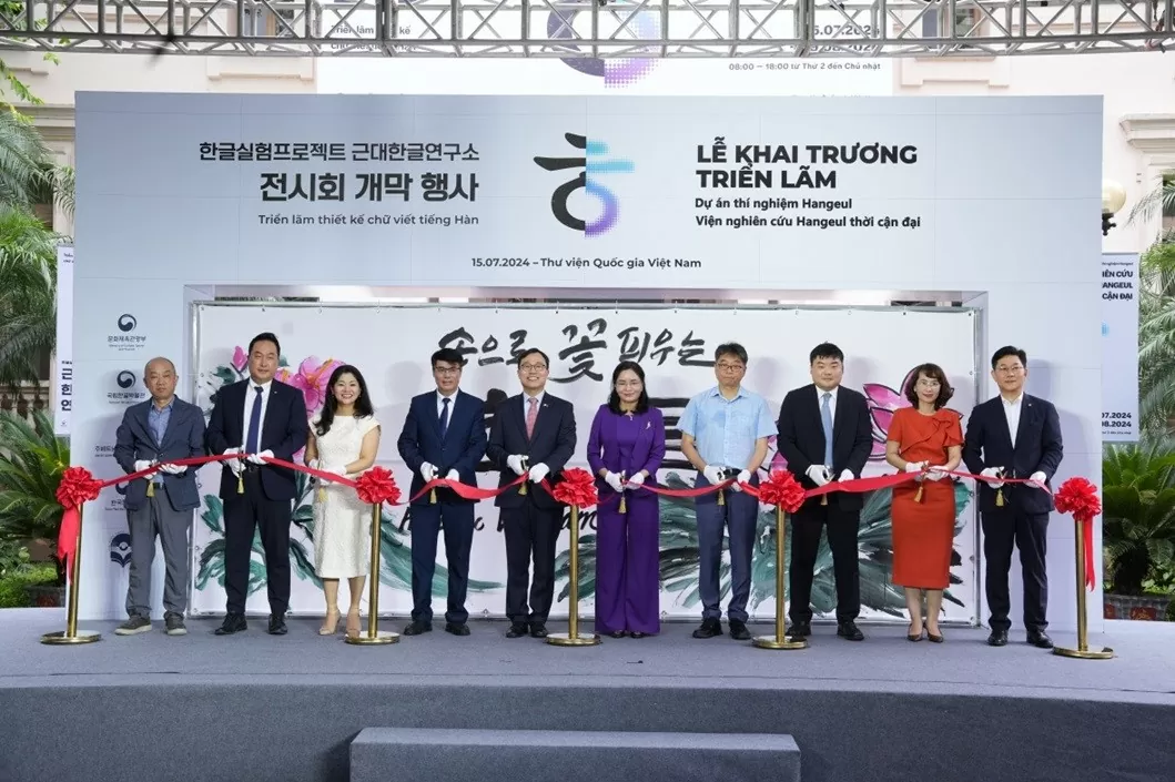 Tổ chức thành công sự kiện văn hóa Hangeul - chữ viết tiếng Hàn Tổ chức thành công sự kiện văn hóa Hangeul - chữ viết tiếng Hàn