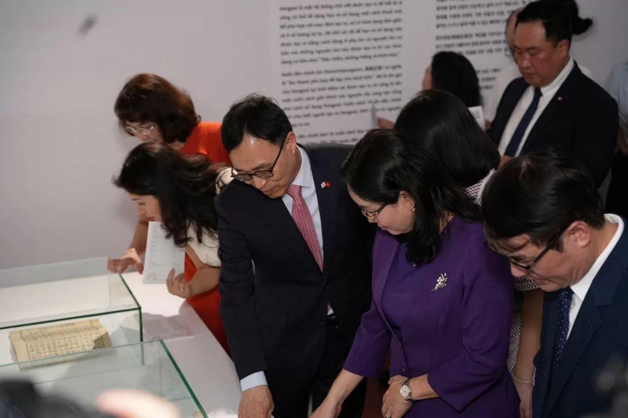 Tổ chức thành công sự kiện văn hóa Hangeul - chữ viết tiếng Hàn Tổ chức thành công sự kiện văn hóa Hangeul - chữ viết tiếng Hàn