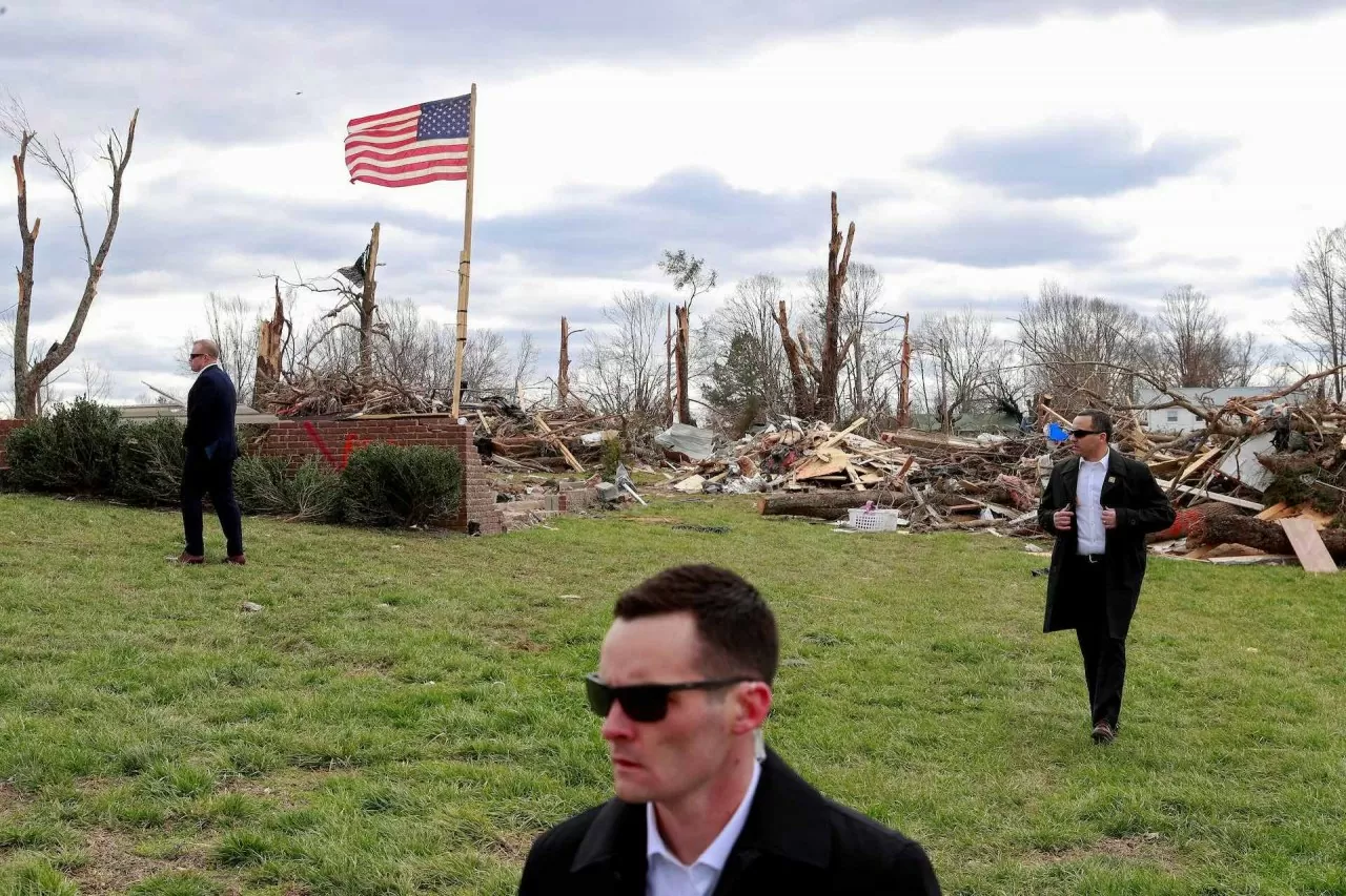 Cách các mật vụ bảo vệ Tổng thống Mỹ Cách các mật vụ bảo vệ Tổng thống Mỹ