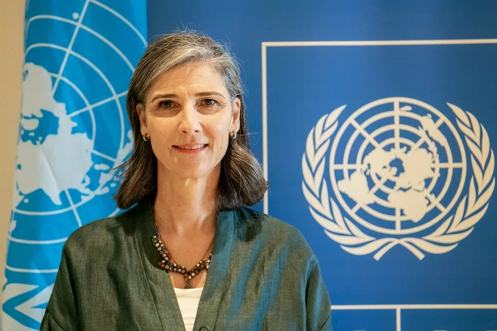 Trưởng Đại diện UNDP: Hãy hợp lực biến cam kết của Nghị quyết 'nóng hổi' về nhân quyền và biến đổi khí hậu thành hiện thực Trưởng Đại diện UNDP: Hãy hợp lực biến cam kết của Nghị quyết 'nóng hổi' về nhân quyền và biến đổi khí hậu thành hiện thực