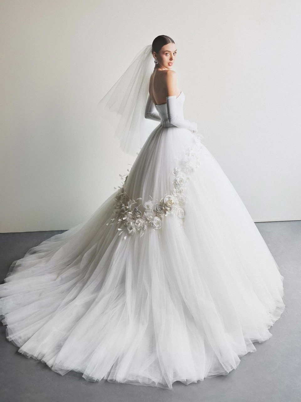 Vợ siêu mẫu của thủ môn Bùi Tiến Dũng Vợ siêu mẫu của thủ môn Bùi Tiến Dũng