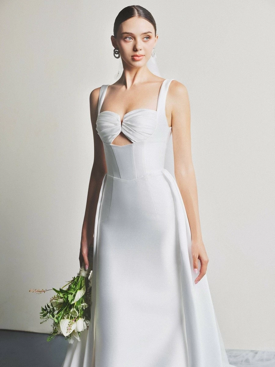 Vợ siêu mẫu của thủ môn Bùi Tiến Dũng Vợ siêu mẫu của thủ môn Bùi Tiến Dũng