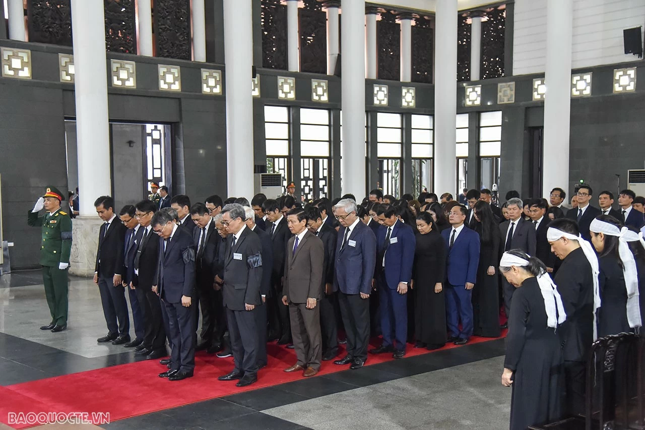 Trực tiếp: Toàn cảnh Lễ viếng Tổng Bí thư Nguyễn Phú Trọng sáng ngày 25/7 Trực tiếp: Toàn cảnh Lễ viếng Tổng Bí thư Nguyễn Phú Trọng sáng ngày 25/7