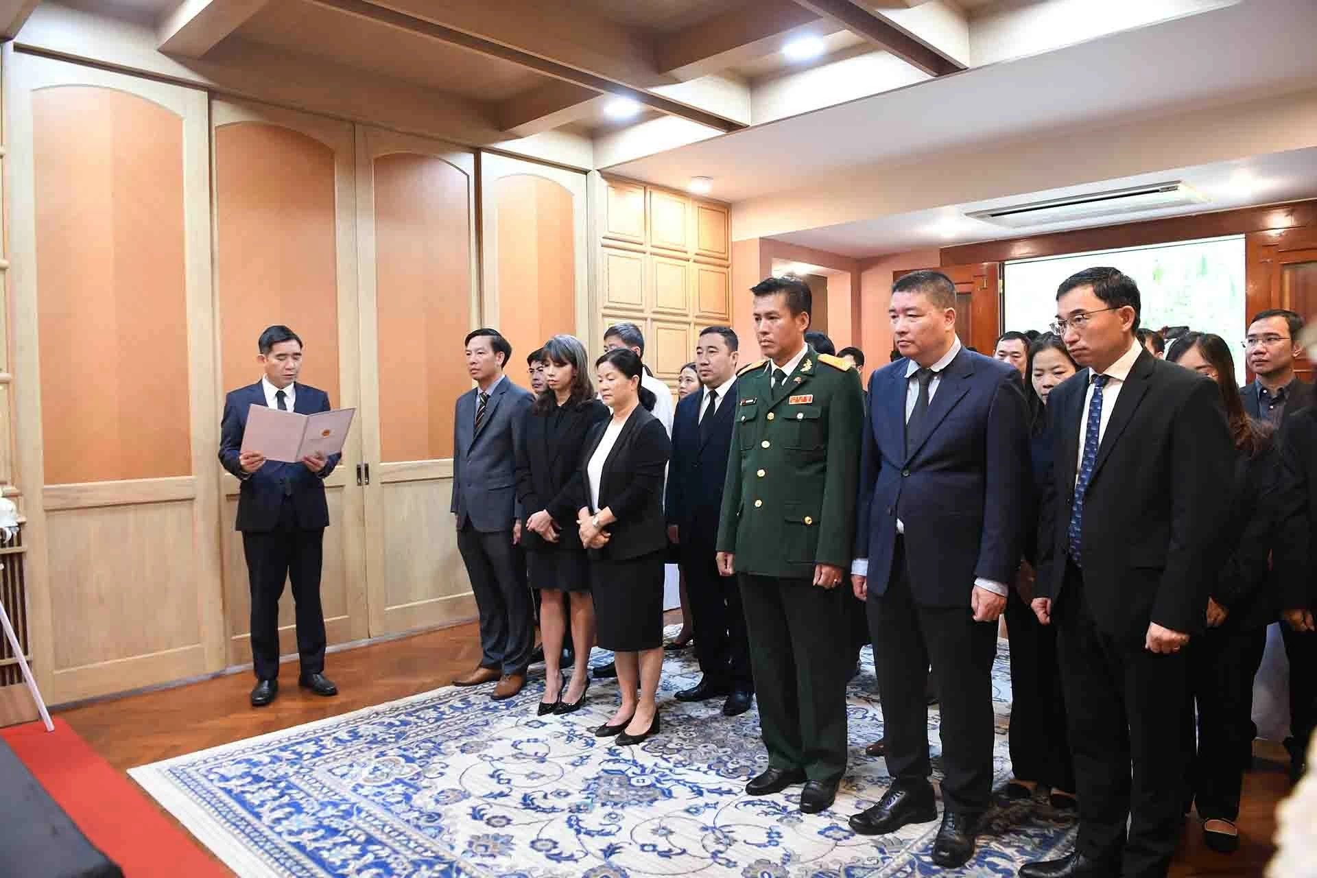 Thủ tướng Thái Lan Srettha Thavisin đến viếng Tổng Bí thư Nguyễn Phú Trọng Thủ tướng Thái Lan Srettha Thavisin đến viếng Tổng Bí thư Nguyễn Phú Trọng