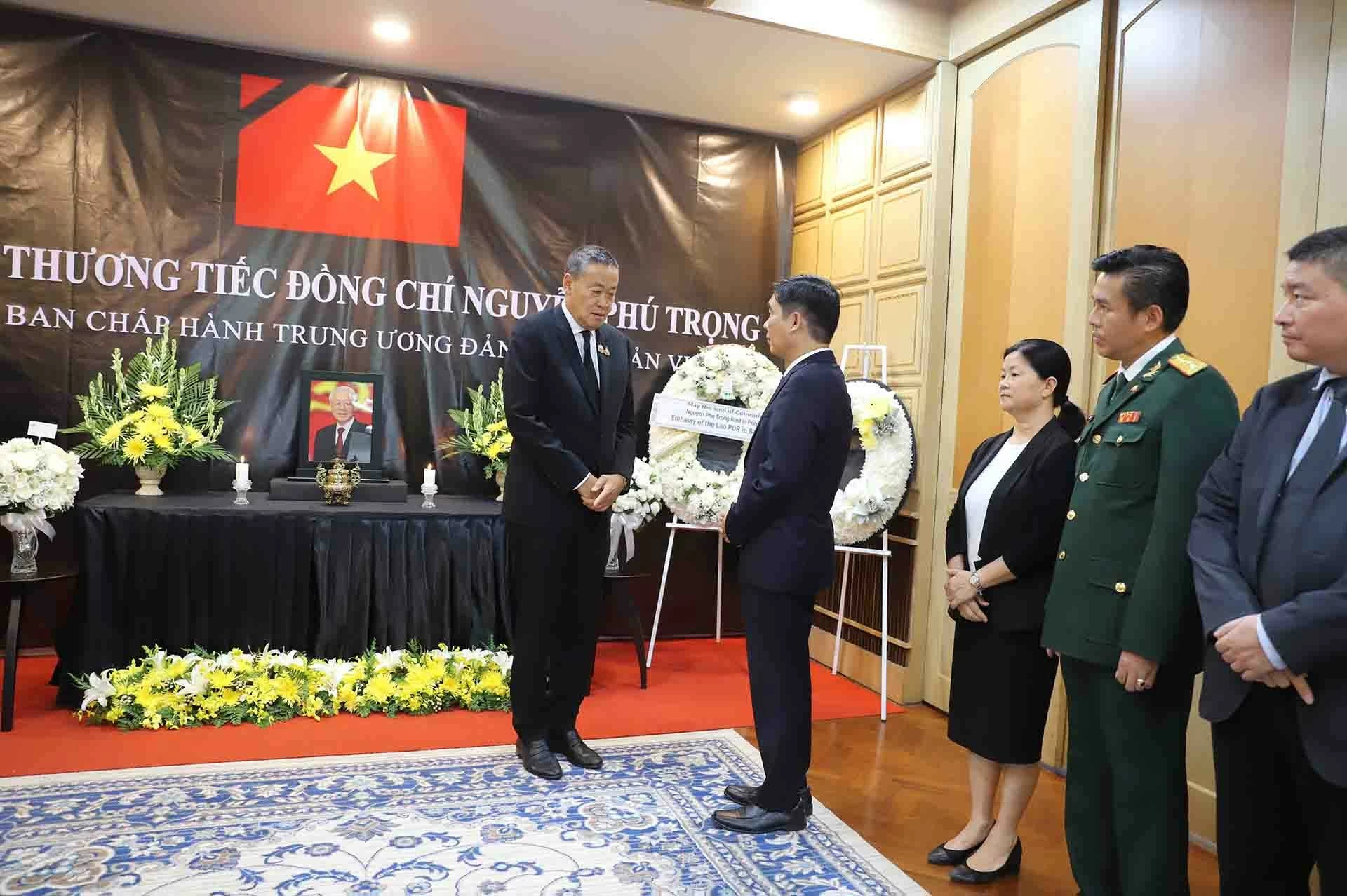 Thủ tướng Thái Lan Srettha Thavisin đến viếng Tổng Bí thư Nguyễn Phú Trọng Thủ tướng Thái Lan Srettha Thavisin đến viếng Tổng Bí thư Nguyễn Phú Trọng