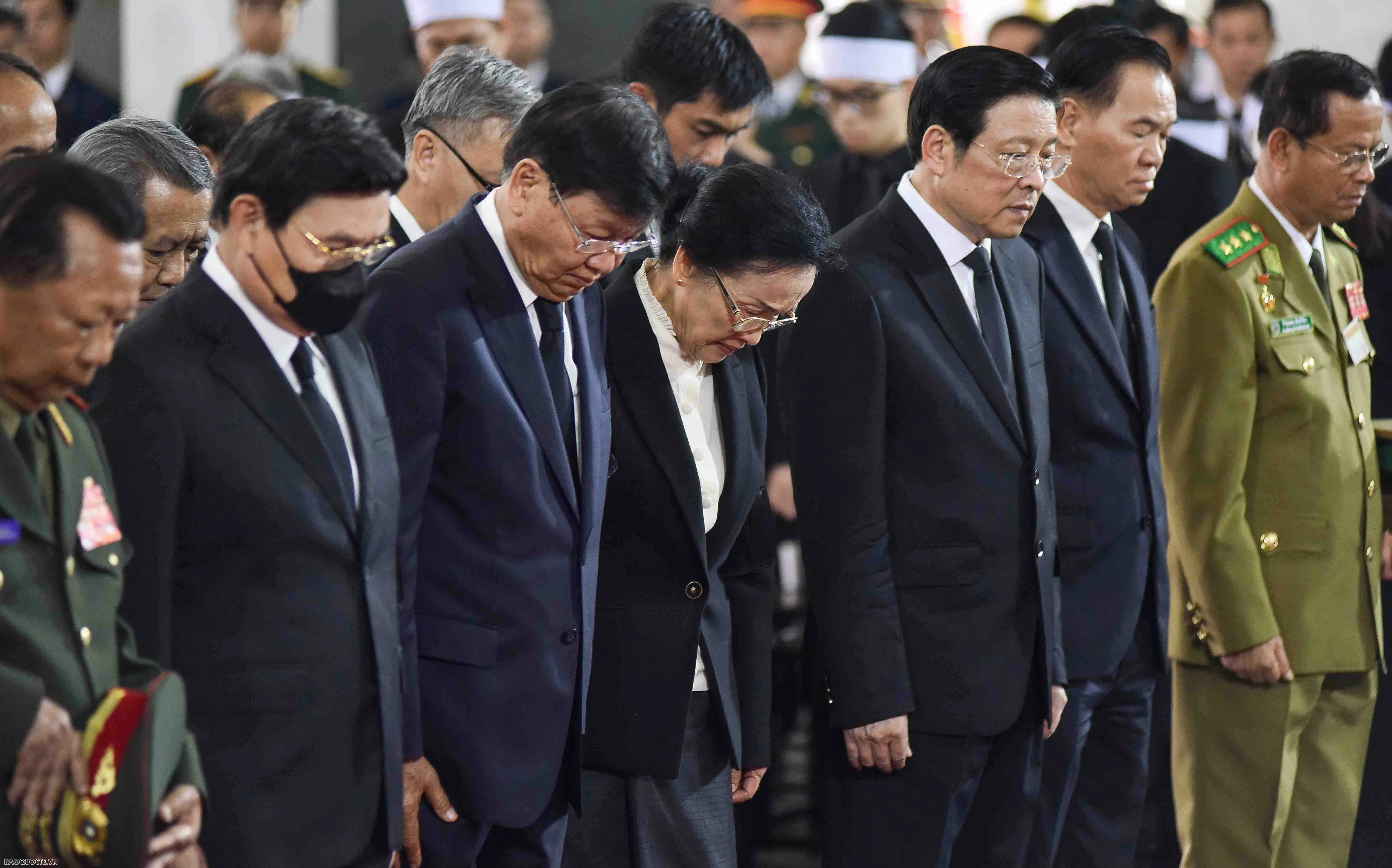 Bạn bè quốc tế tiễn biệt Tổng Bí thư Nguyễn Phú Trọng Bạn bè quốc tế tiễn biệt Tổng Bí thư Nguyễn Phú Trọng