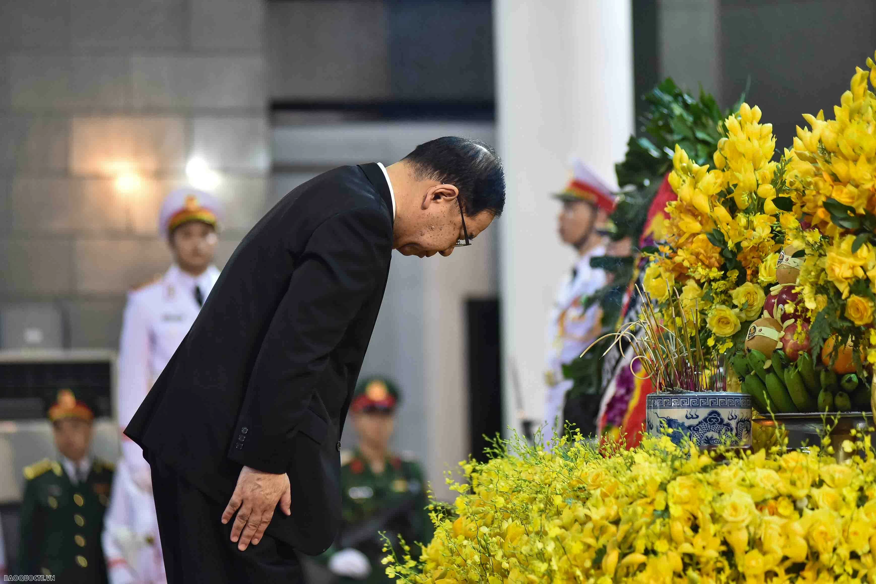 Bạn bè quốc tế tiễn biệt Tổng Bí thư Nguyễn Phú Trọng Bạn bè quốc tế tiễn biệt Tổng Bí thư Nguyễn Phú Trọng